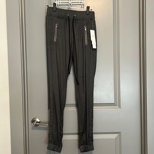 HUDSON joggers size 25